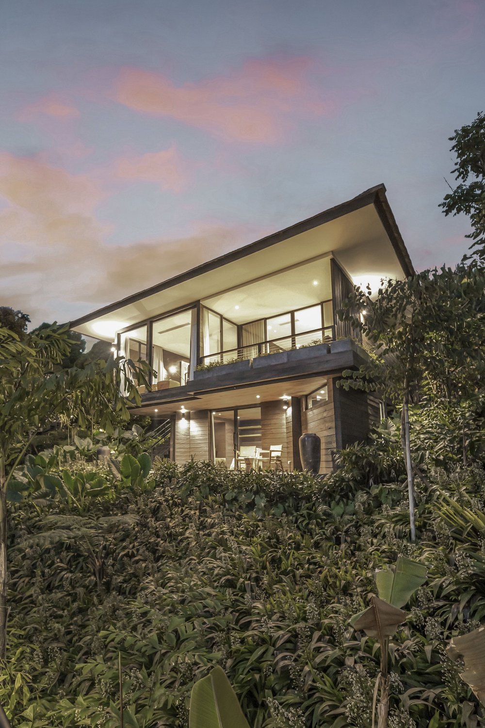 Premium 2-bedroom Suite Cabin