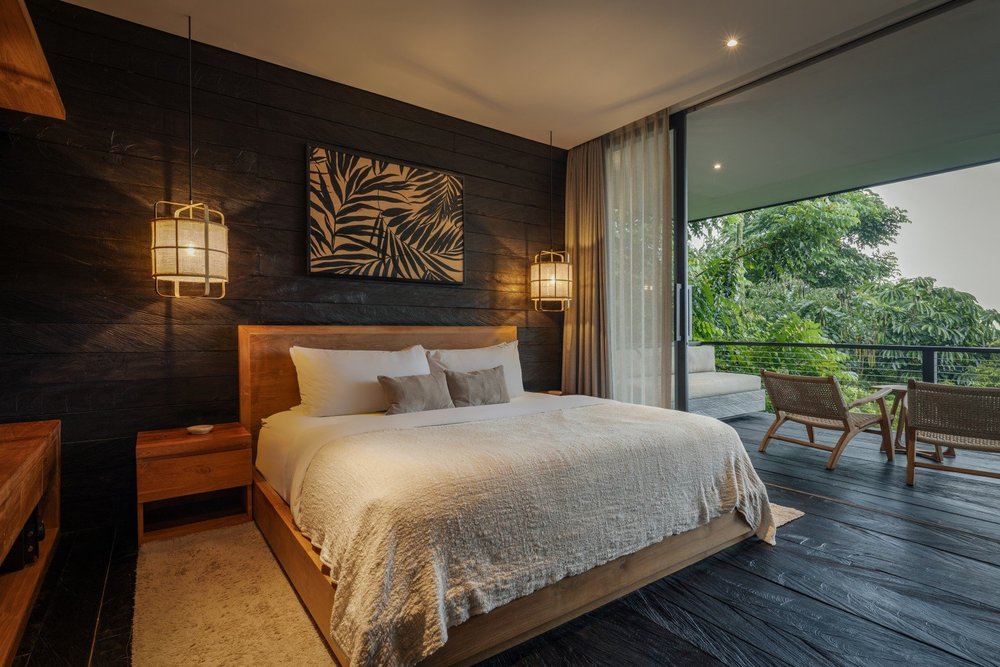 Suite with private jacuzzi, view 12